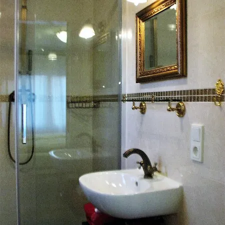 Heritage Bed & Breakfast